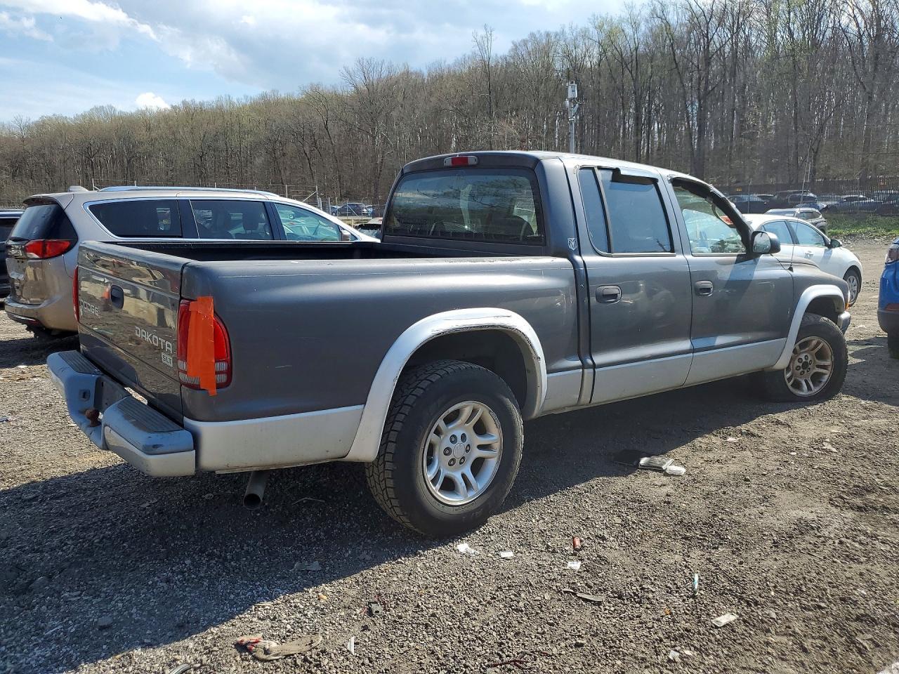 2004 Dodge Dakota Quad SLT