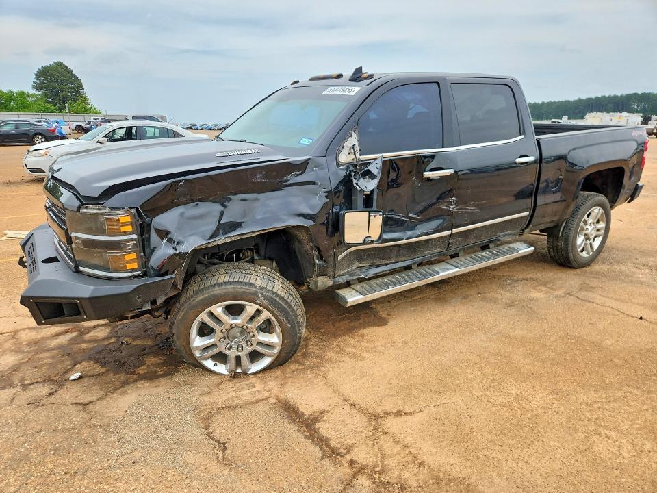 2016 Chevrolet Silverado K2500 High Country