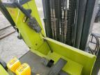 2000 Clark Forklift