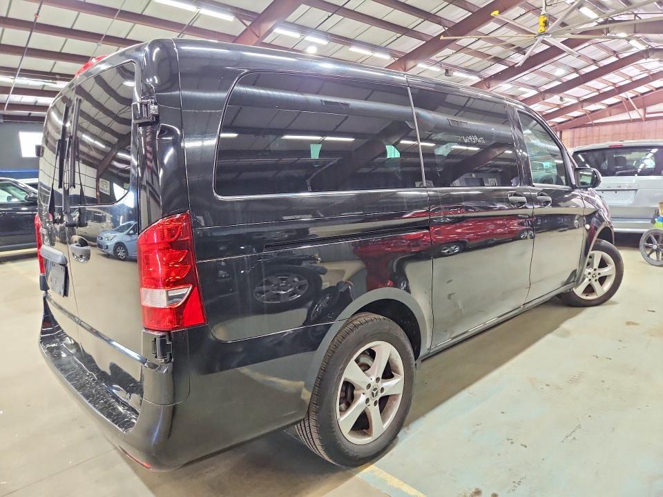 2018 Mercedes-Benz Metris