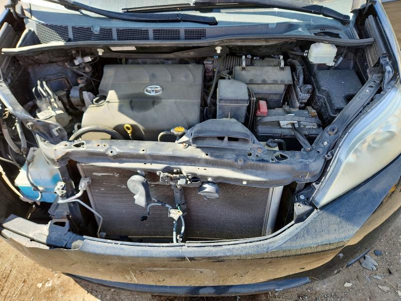 2015 Toyota Sienna le