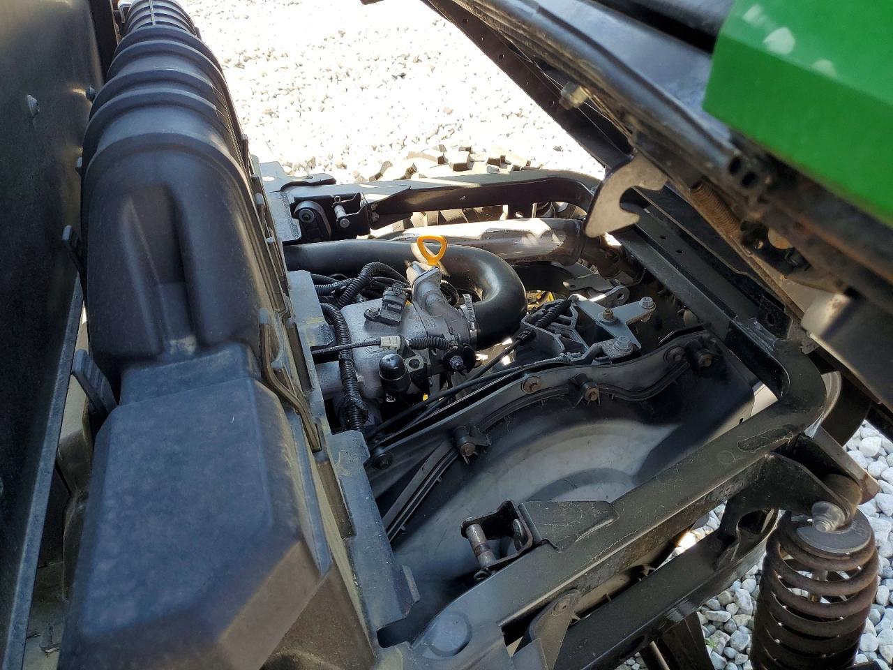2017 John Deere XUV590 Utility Vehicle