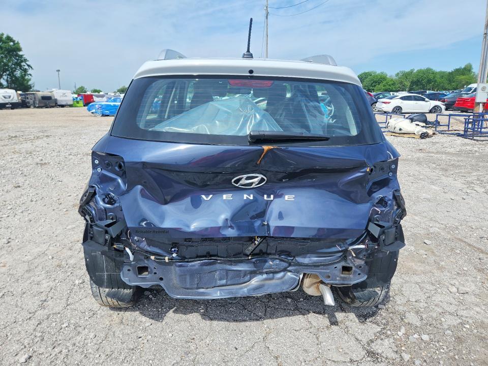 2025 Hyundai Venue sel