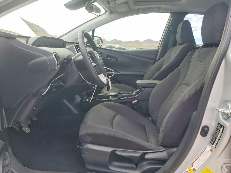 2016 Toyota Prius Three