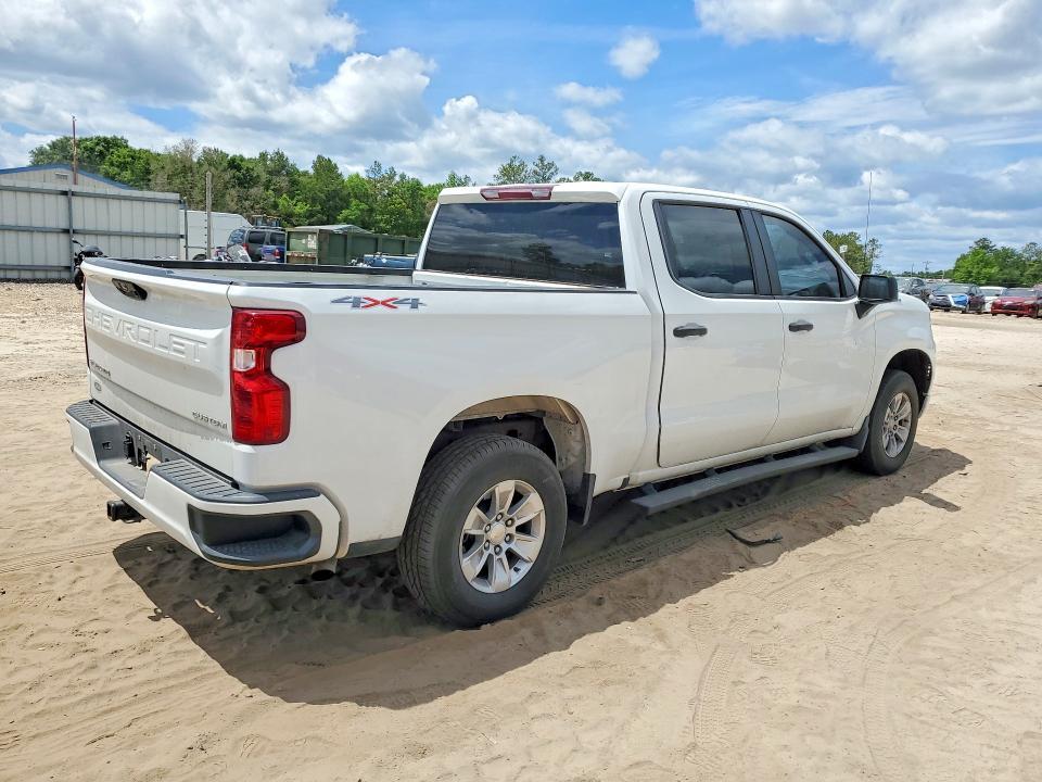 2022 Chevrolet Silverado K1500 Custom