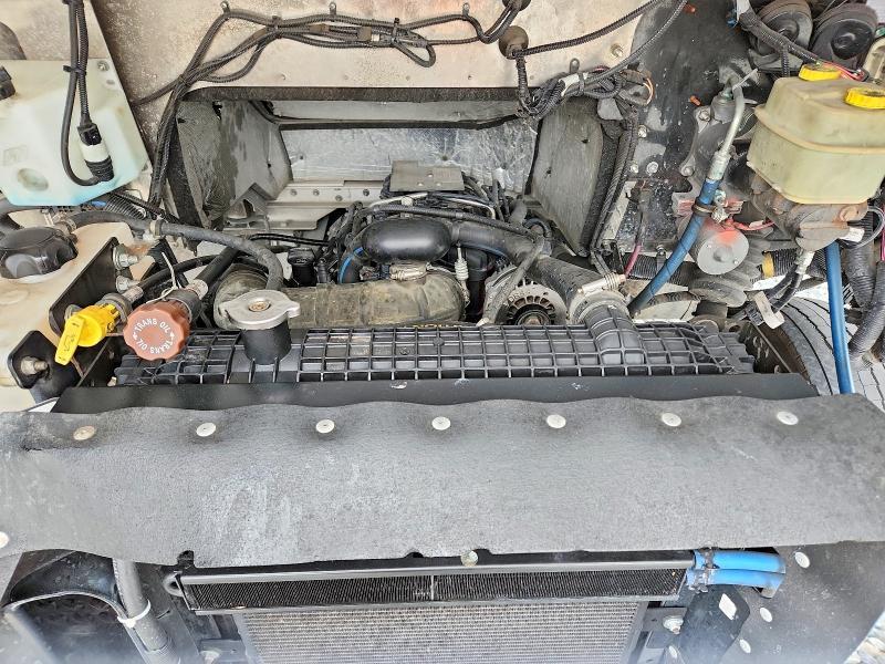 2020 Freightliner MT45G Chassis Delivery Truck