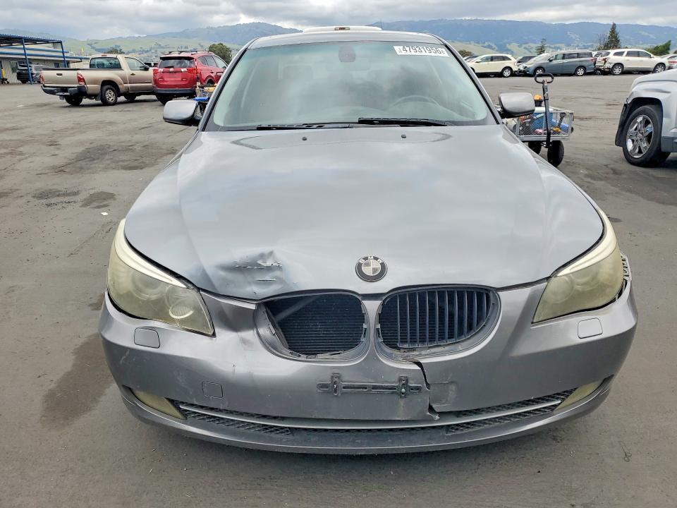 2008 BMW 528 i
