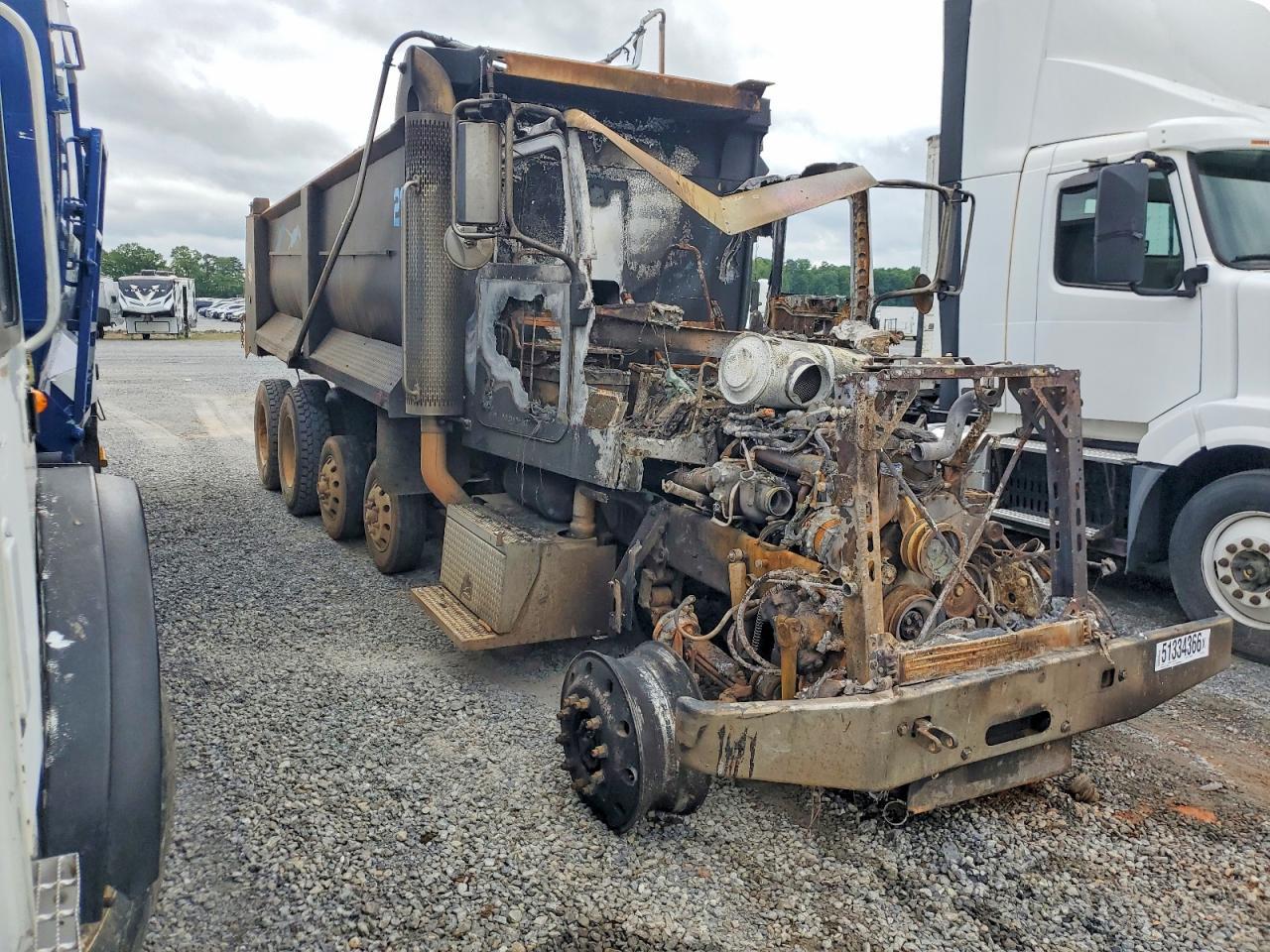 2009 Peterbilt 365 Dump Truck