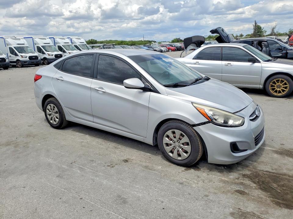 2016 Hyundai Accent se