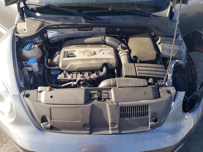 2012 Volkswagen Beetle Turbo