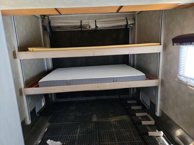 2006 Tahoe 2006 Transport Marquez Camper