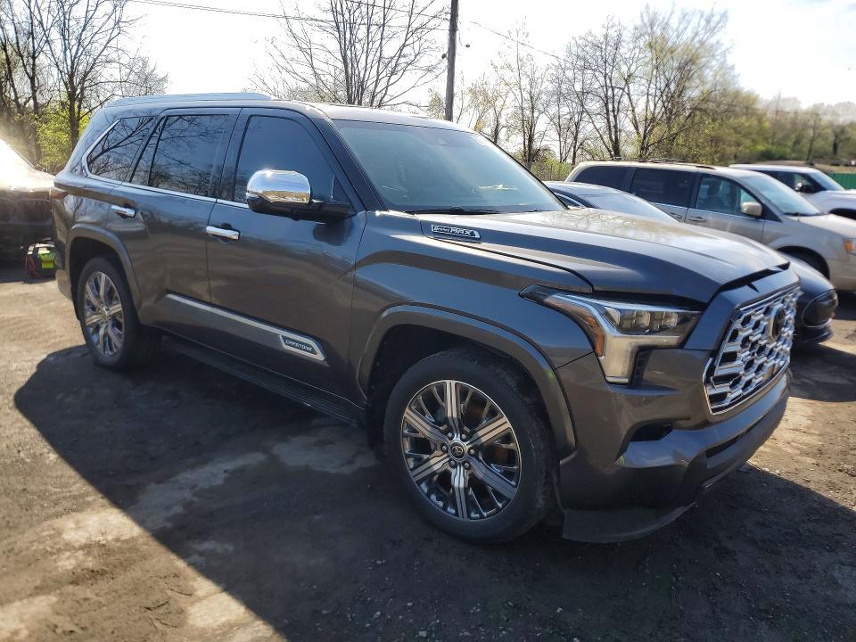 2023 Toyota Sequoia 4WD Hybrid  Capstone