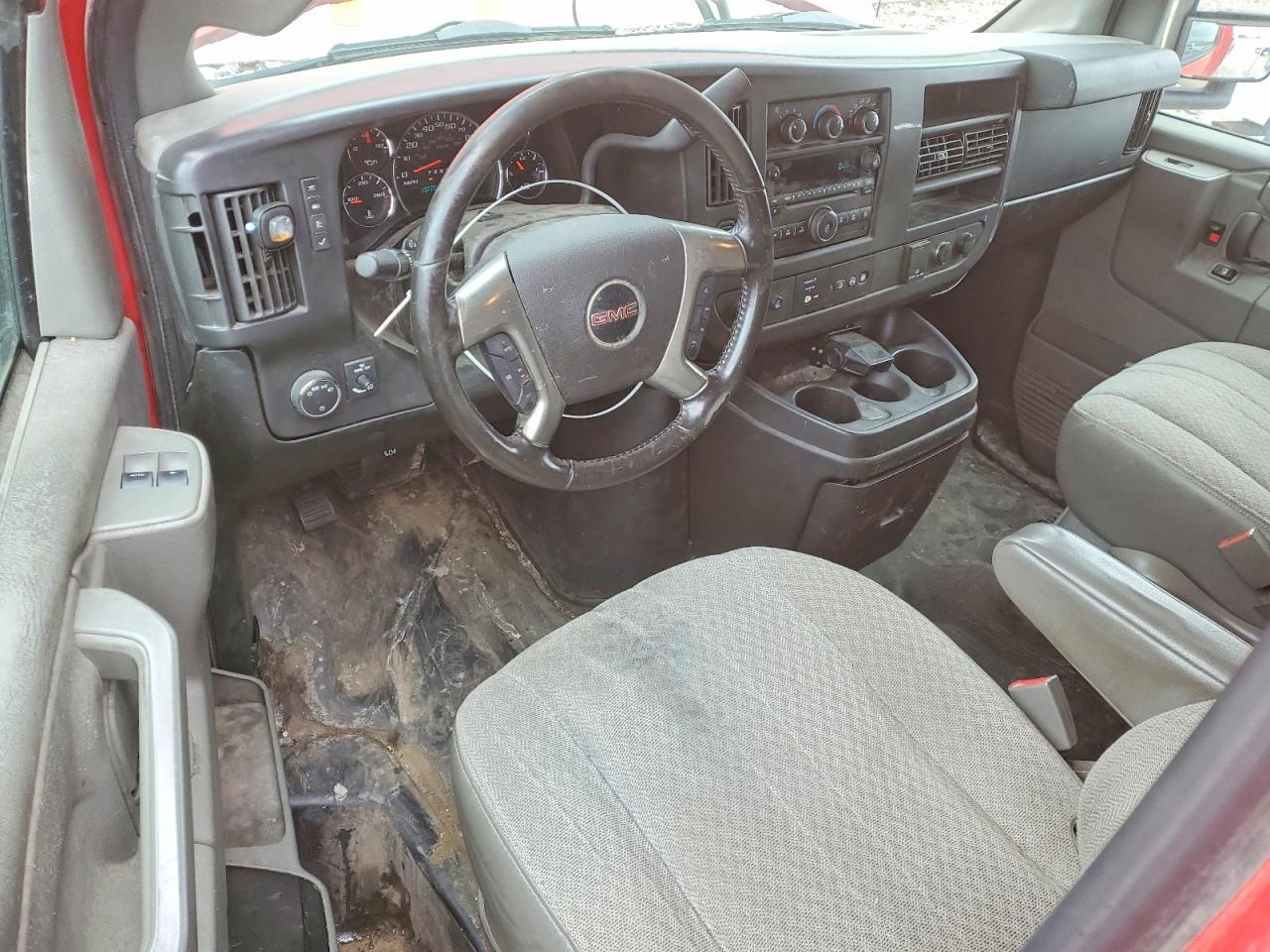 2018 GMC Savana Utility / Service Truck