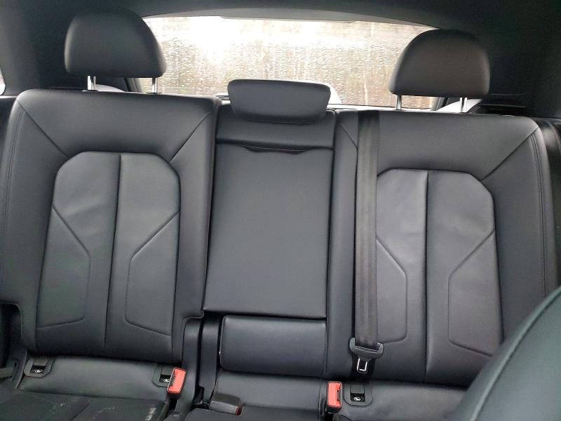 2022 Audi Q3 Premium 40