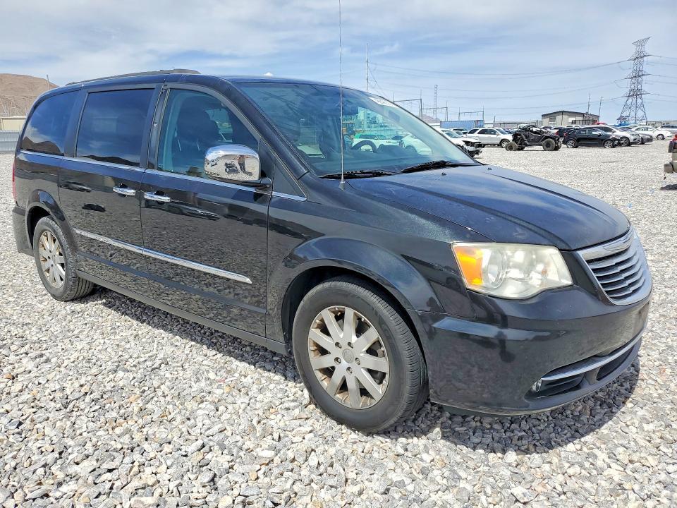2012 Chrysler Town & Country Touring l