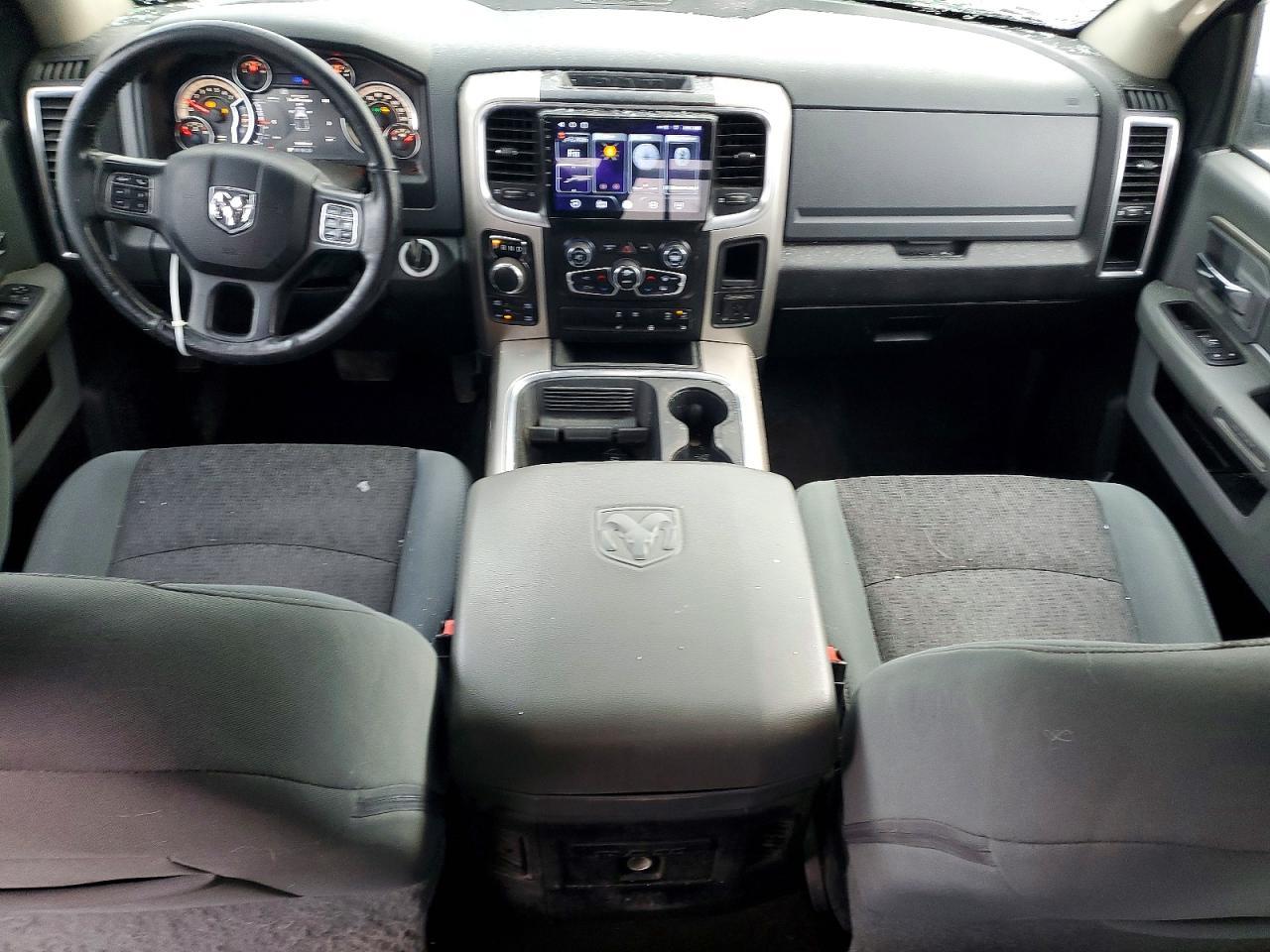 2018 Dodge RAM 1500 SLT