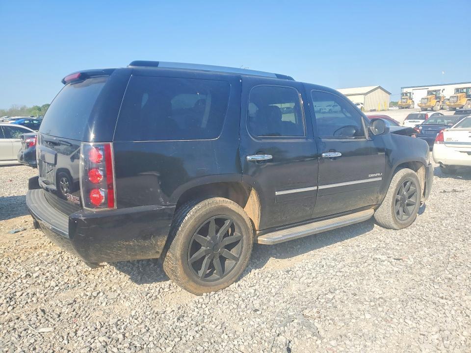 2011 GMC Yukon Denali