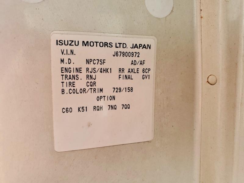2006 Isuzu NQR Sweeper Truck
