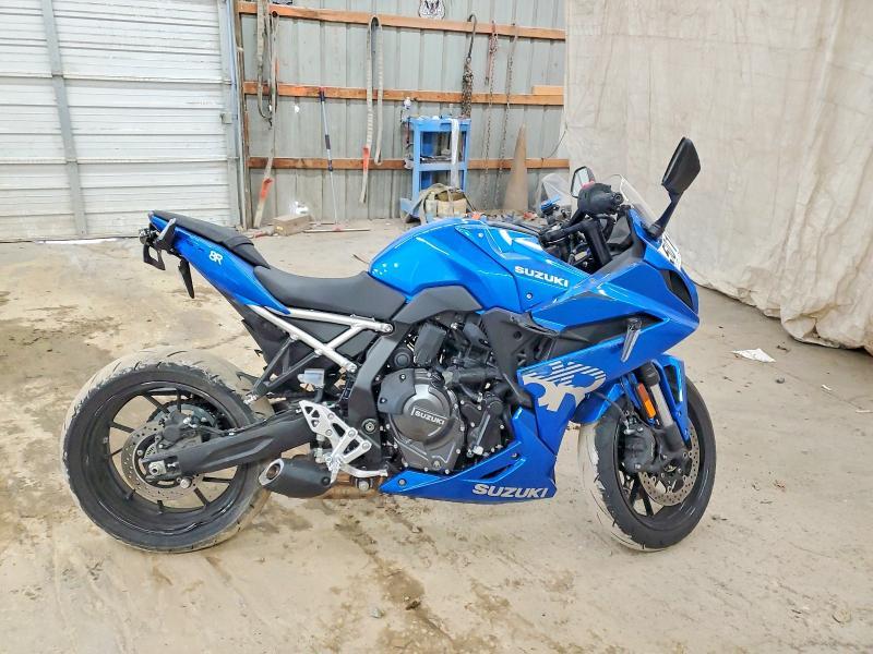 2026 Suzuki GSX800 F