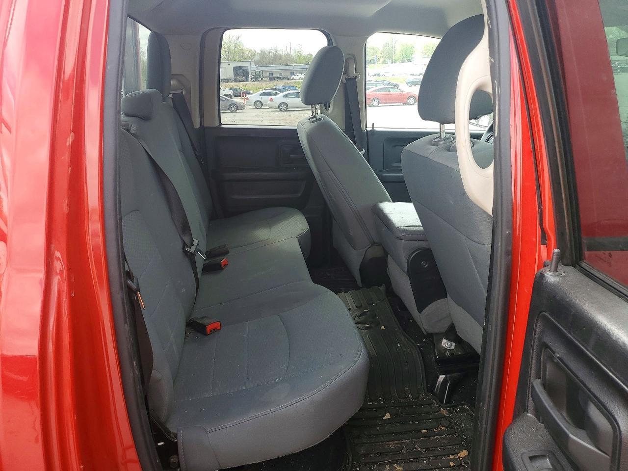 2015 Dodge RAM 1500 ST