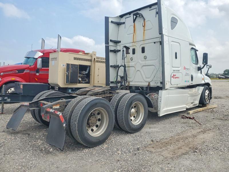 2016 Freigliner 2016 Freightliner Cascadia 125 Semi Truck