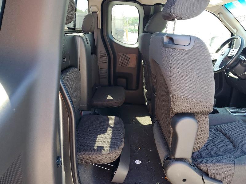 2006 Nissan Frontier SE