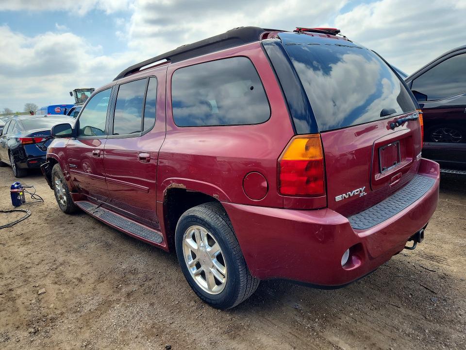 2006 GMC Envoy Denali xl