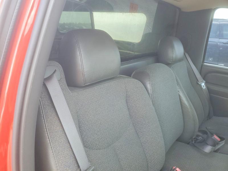 2004 Chevrolet Silverado C1500