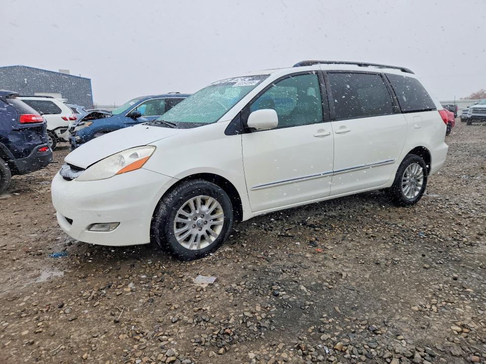 2007 Toyota Sienna xle 7-passenger
