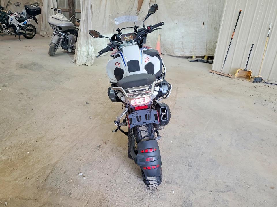 2022 BMW R 1250 GS Adventure