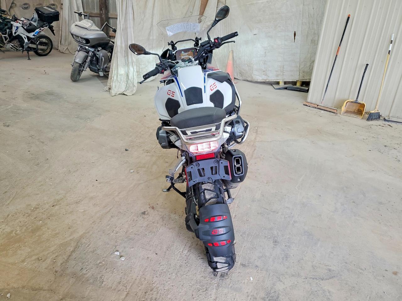 2022 BMW R 1250 GS Adventure