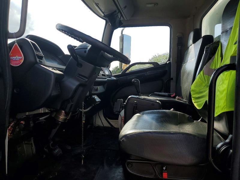 2013 Hino 258/268 BOX Truck
