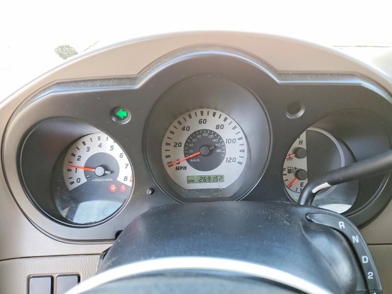 2004 Nissan Frontier King cab xe