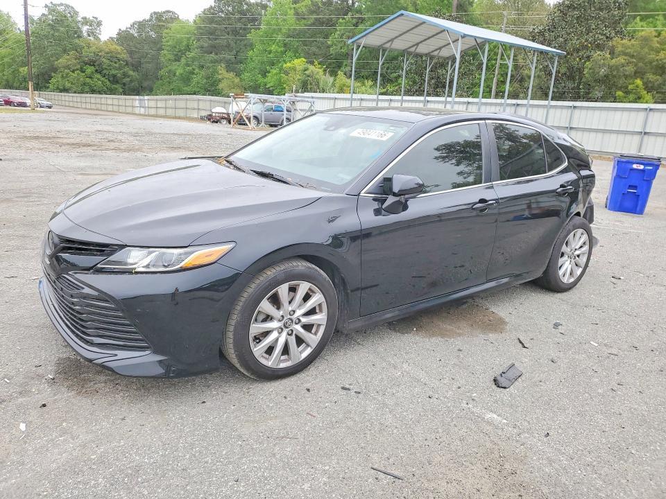 2020 Toyota Camry le