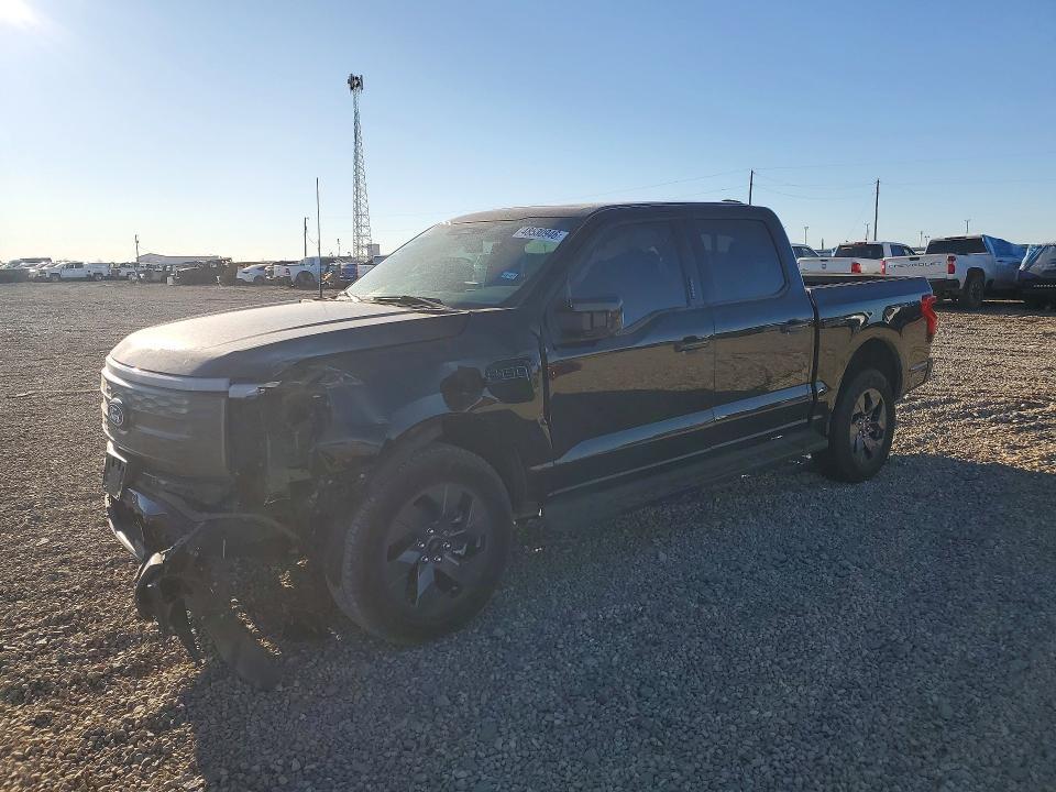 2025 Ford F150 Lightning Lariat