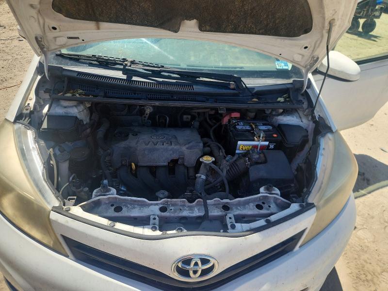 2013 Toyota Yaris 3-door le