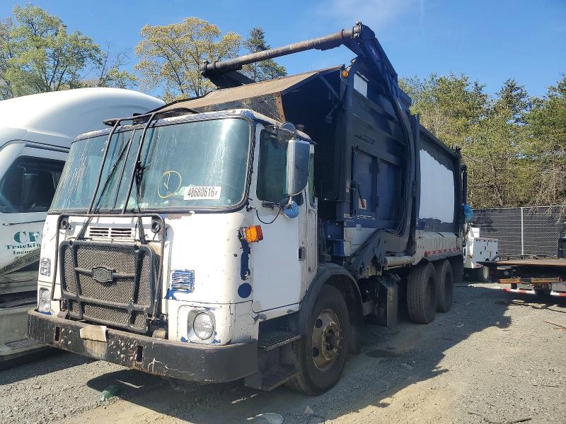 2015 Autocar Llc Xpeditor