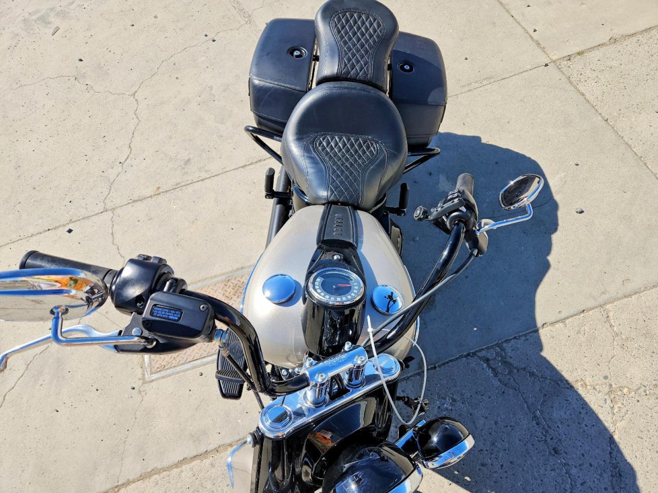 2018 Harley-Davidson Flhcs Heritage Classic 114