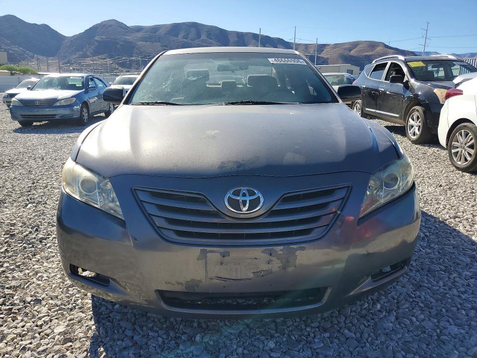 2009 Toyota Camry le