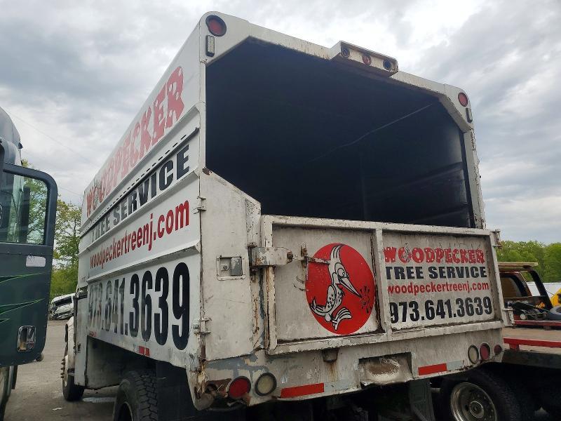 2001 International 4000 4700