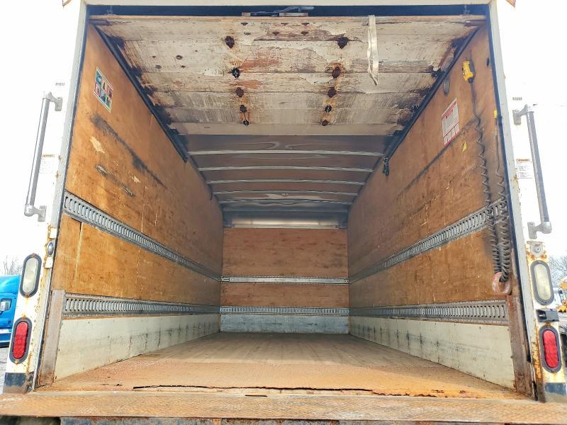 2011 Hino 258/268 BOX Truck