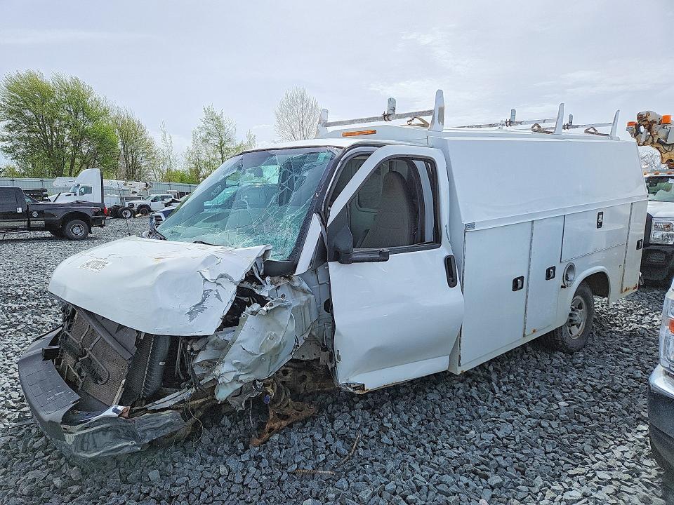 2017 Chevrolet Express G3500 Utility / Service Van