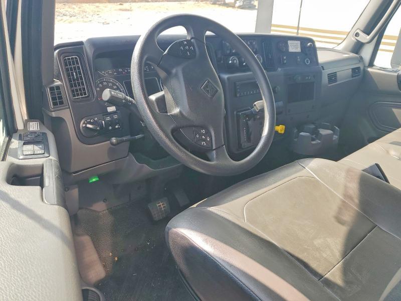 2025 International MV607 BOX Truck