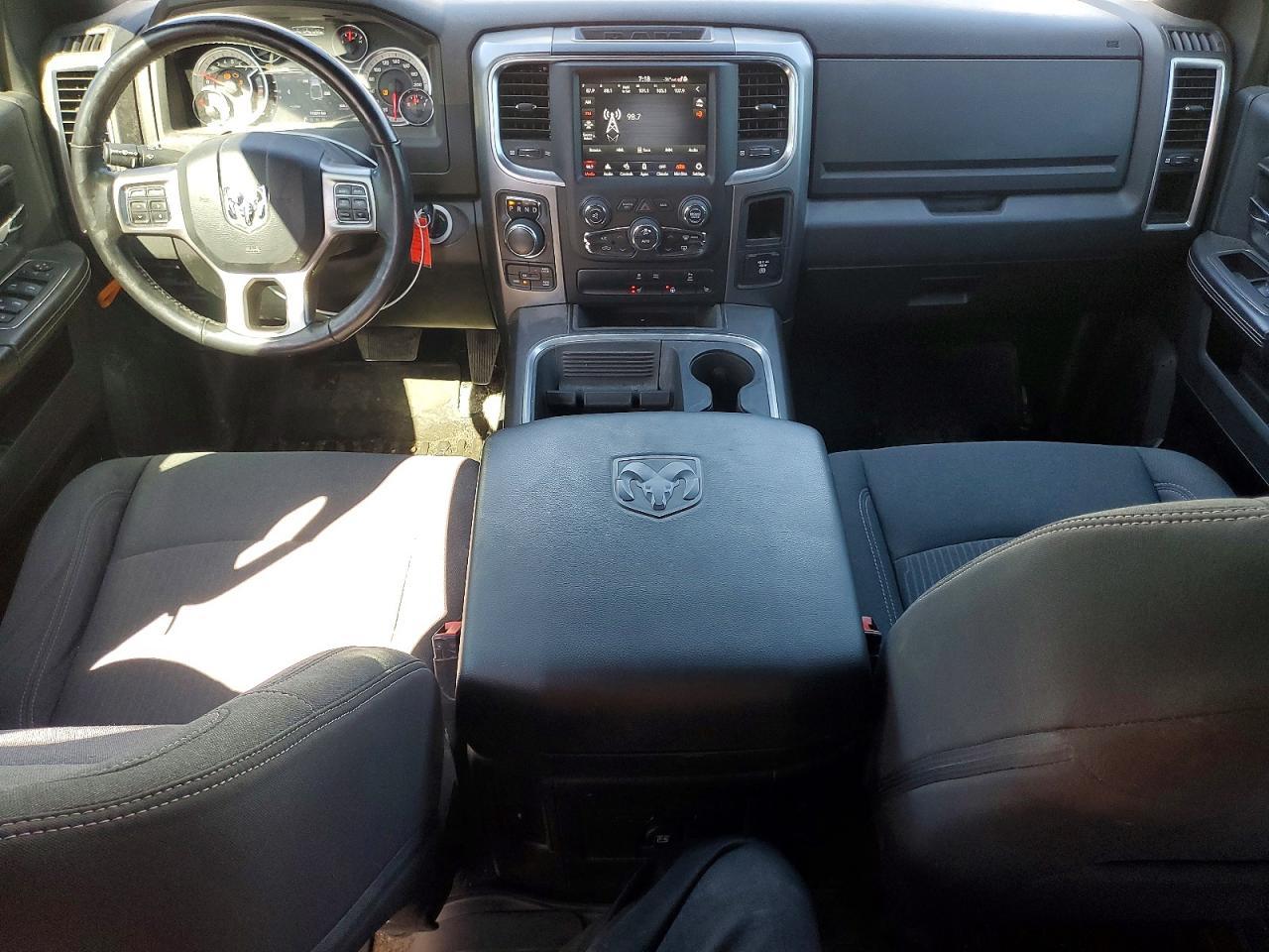 2021 Dodge RAM 1500 Classic SLT
