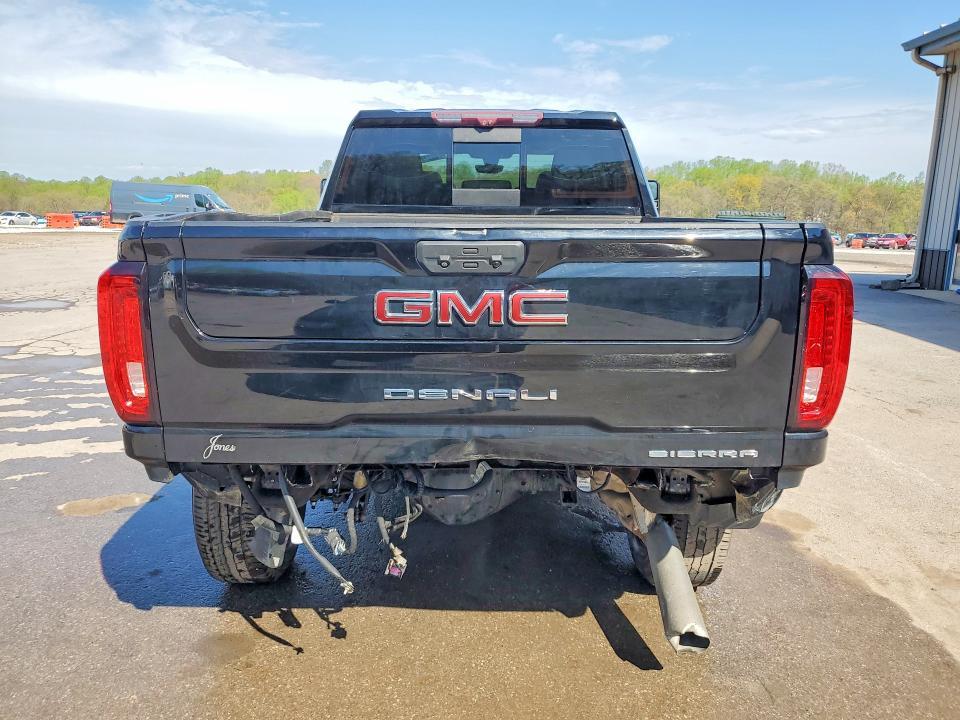 2020 GMC Sierra K2500 Denali
