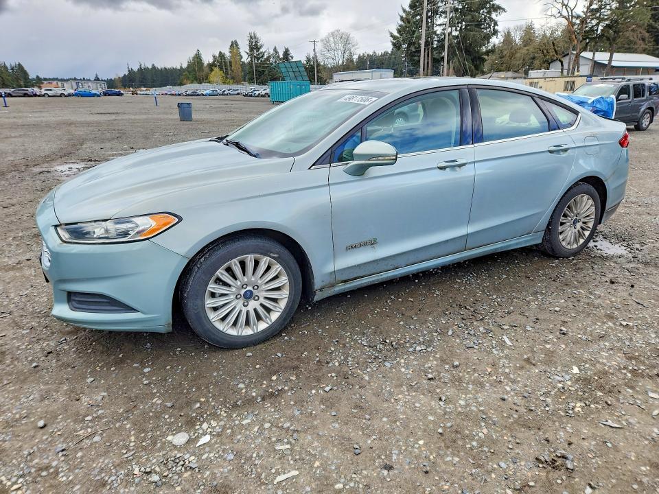 2014 Ford Fusion se Hybrid
