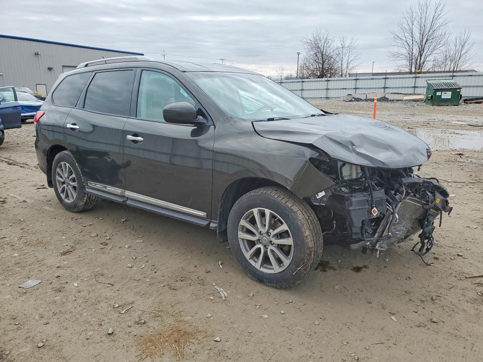 2016 Nissan Pathfinder sl