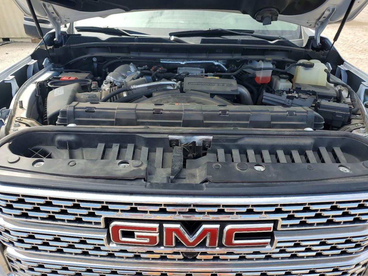 2021 GMC Sierra K2500 Denali