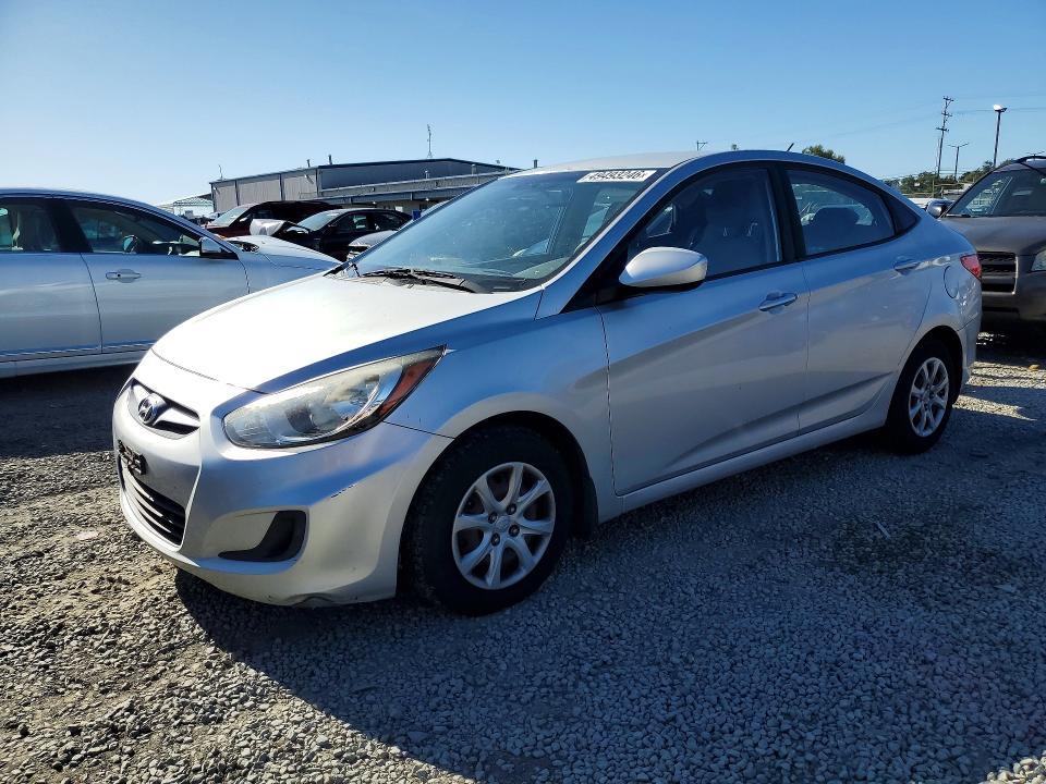 2012 Hyundai Accent gls