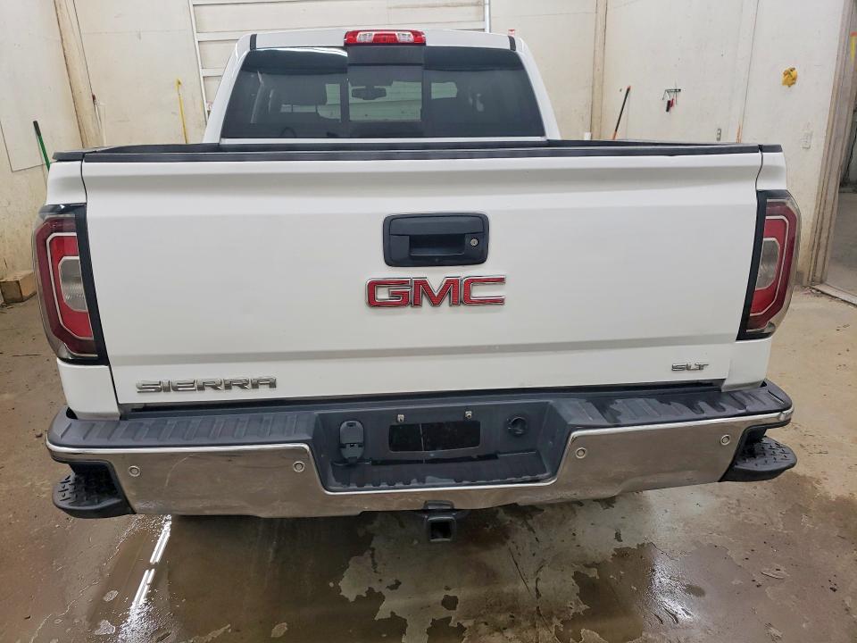 2018 GMC Sierra K1500 SLT
